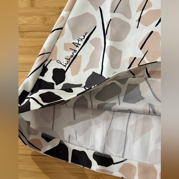 NEW H&M Richard Allen A line skirt, size 8 - Picture 10 of 12